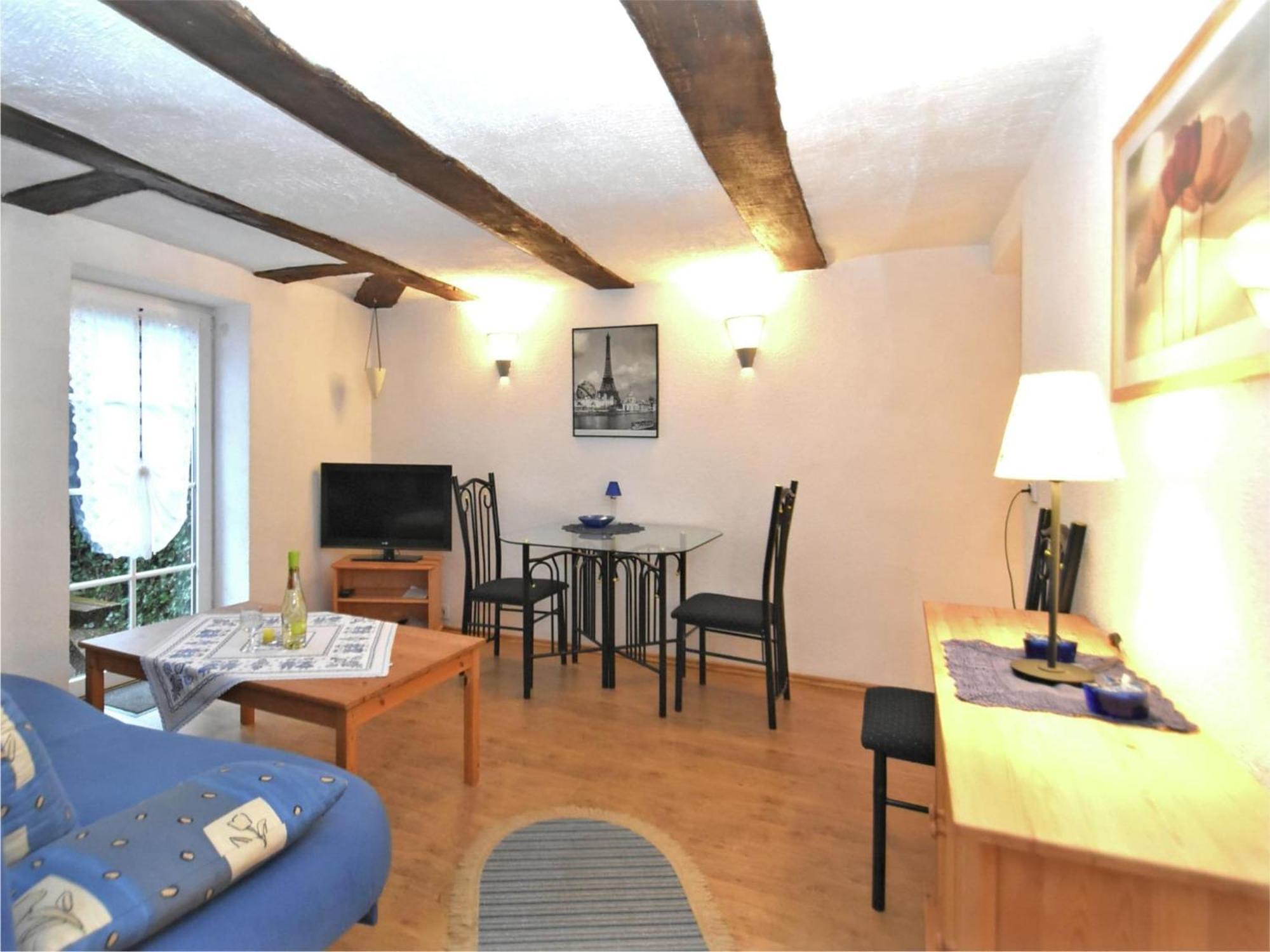 Small Apartment In Hesse With Terrace And Garden Frielendorf Exteriör bild