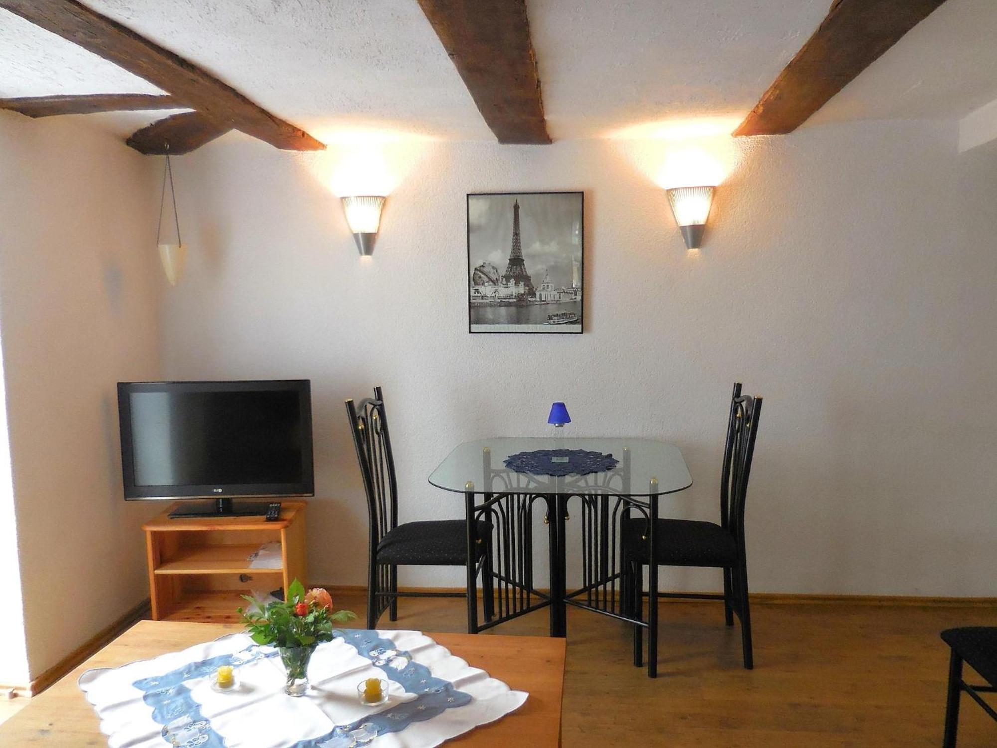 Small Apartment In Hesse With Terrace And Garden Frielendorf Exteriör bild